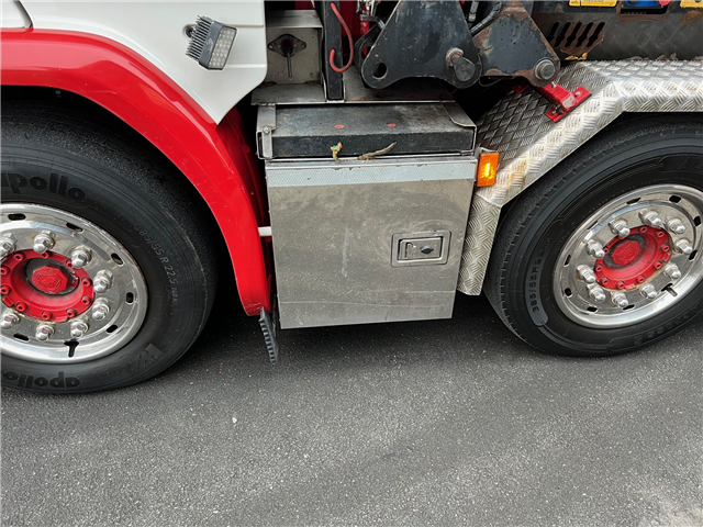 Scania R580 8X2*6 HMF 6020 OK6 + Jib