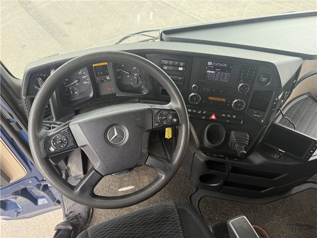 Mercedes Arocs 3253 8x2*6 Euro 6 Chassis