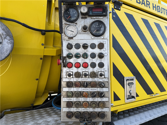 Scania G480 8x4 Hvidtved Larsen Flexline 413 Euro 5