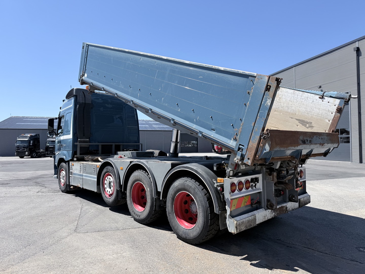 Volvo FM 500 8x4 Pushertridem Tipbil