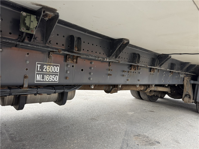 Scania P320 6x2*4 Carrier Supra 1250 Mt 9.90 m. kasse