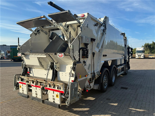 Scania L 280 B6x2*4NB - NTM skraldebil