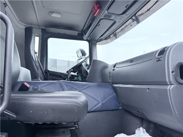 Scania P360 6x4 Hvidtved Larsen FlexLine 312