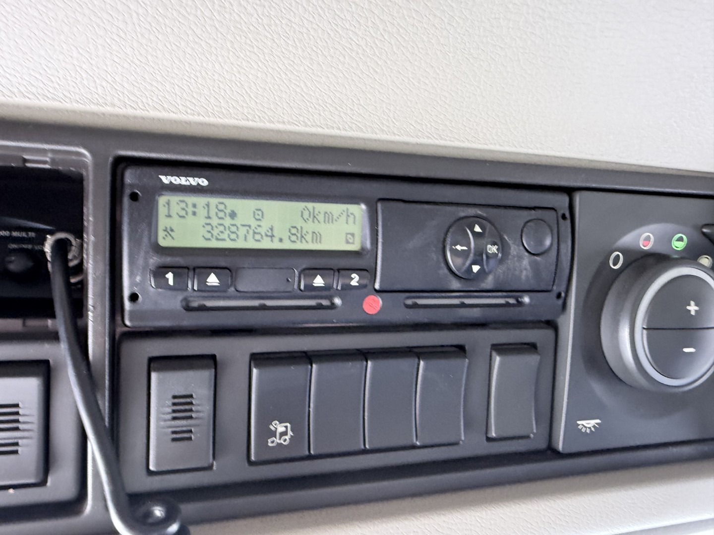 Volvo FM 500 8x4 Pushertridem Tipbil