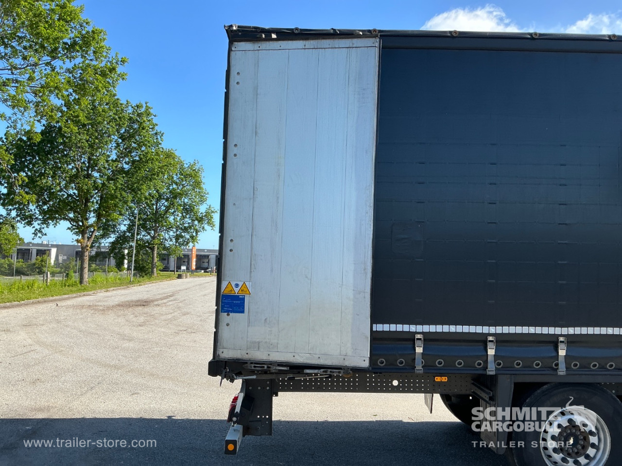 Schmitz Semi Curtainsider Standard