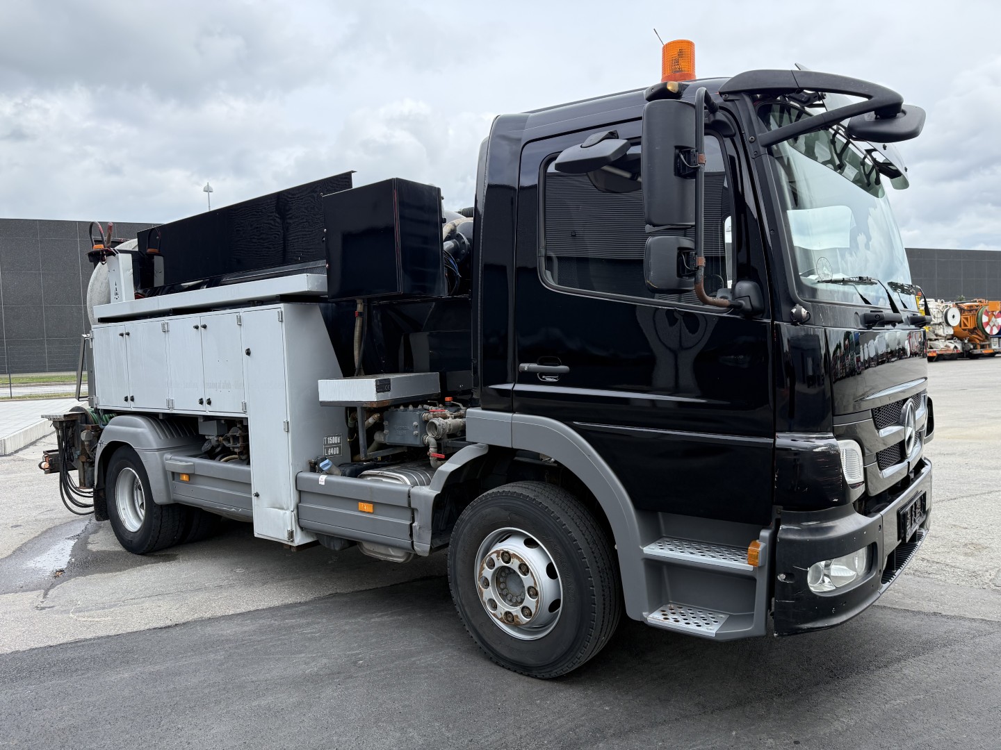 Mercedes Atego 1524 4x2 Hvidtved Larsen Cityline 206