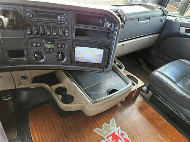 Scania R500 V8 with Retarder / Hiab 166