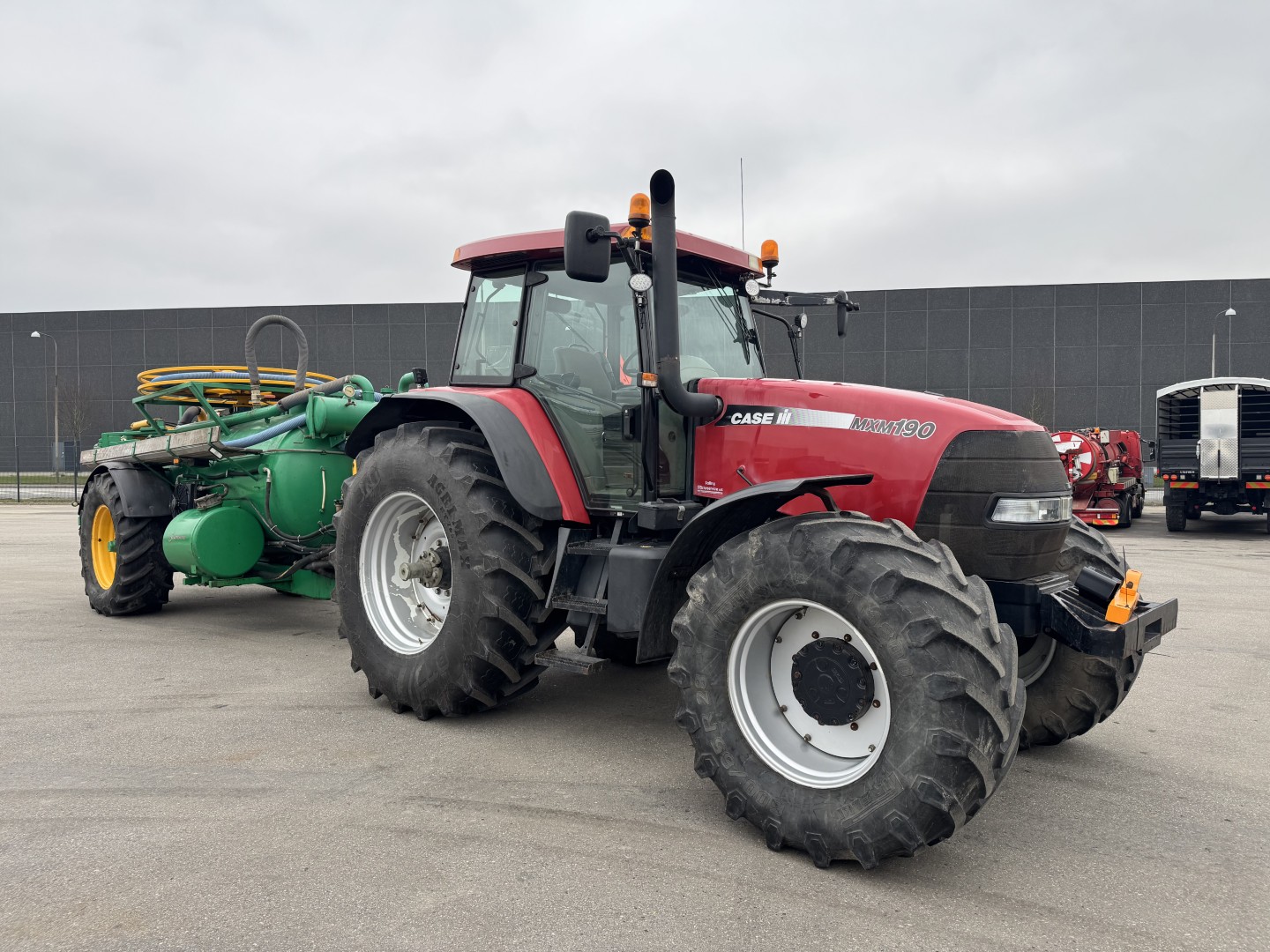 Case MXM190 - Samson Slamsugervogn 8000 L