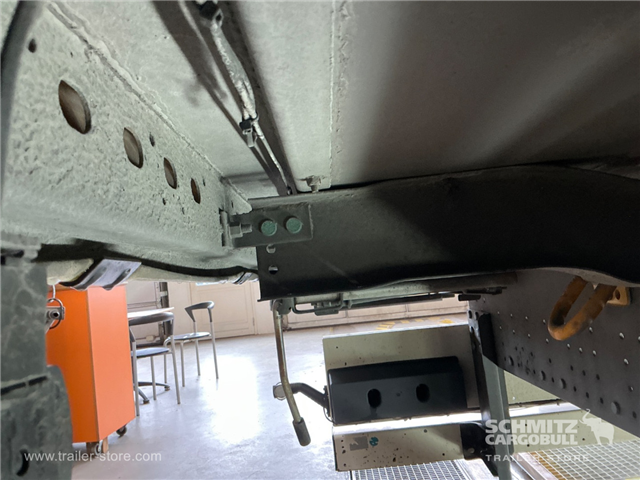Schmitz Semi Curtainsider Standard