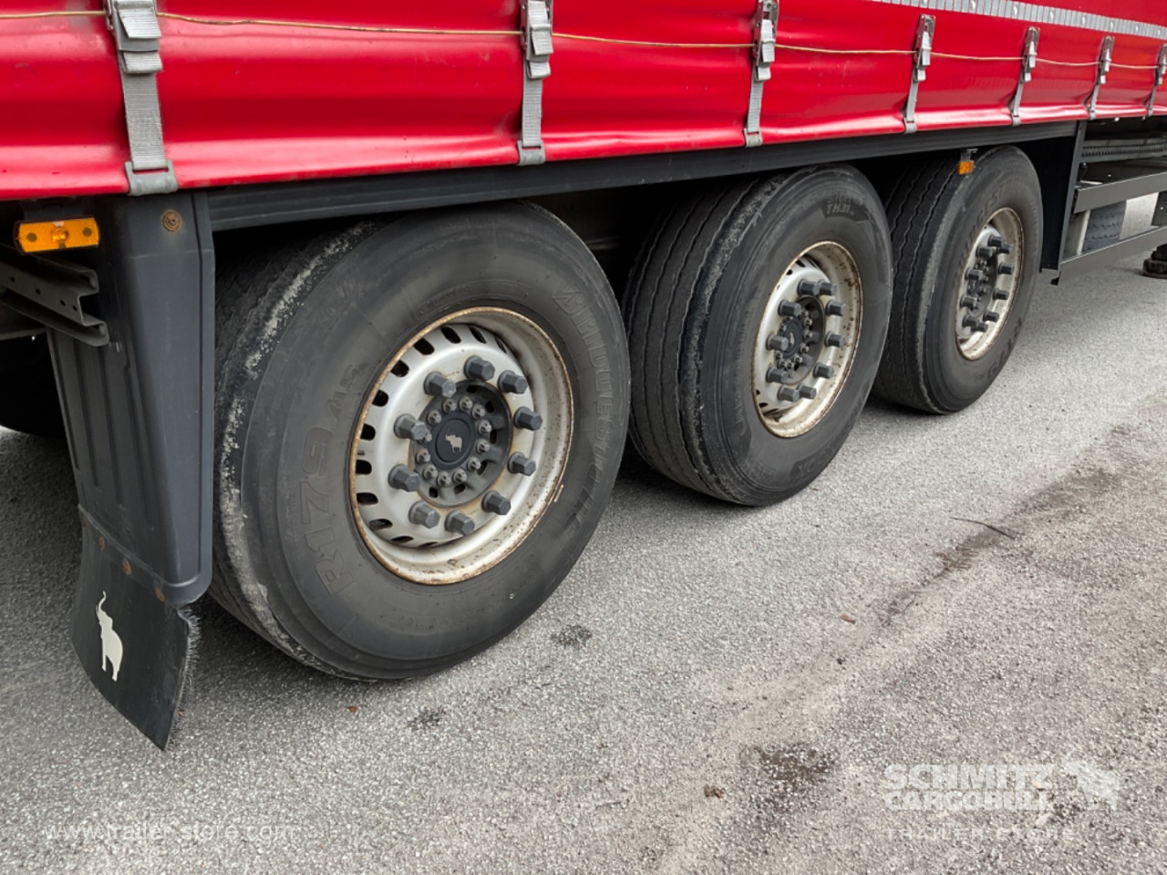 Schmitz Semi Curtainsider Standard