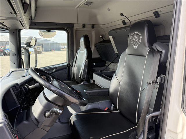 Scania P450 8x4*4 Hvidtved Larsen FlexLine 412 PED Euro 6