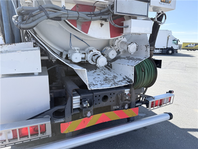 Renault T430 DTI 6x2 Hvidtved Larsen SLP 10.5 ADR