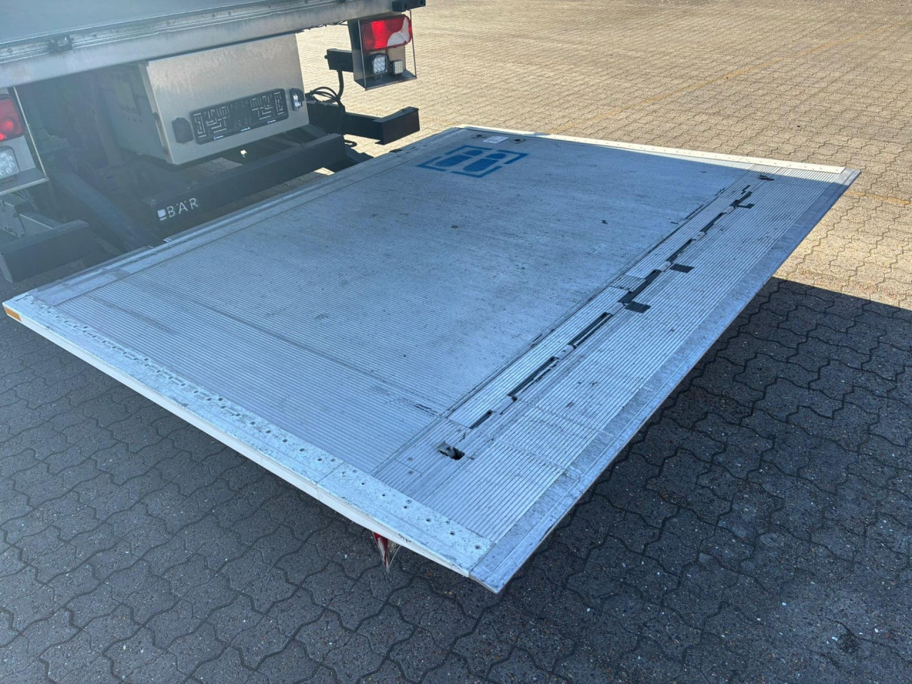 Scania P 250 DB4x2MNB - Kølebil