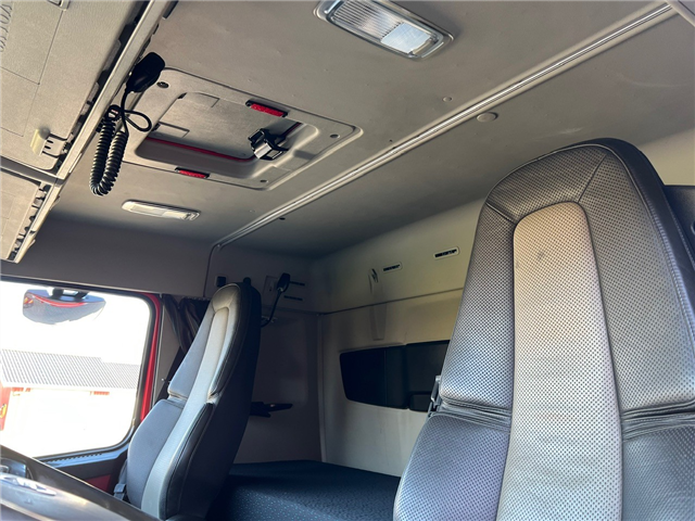 Volvo FM460 8X2*6 HMF 2120 Kran og hejs