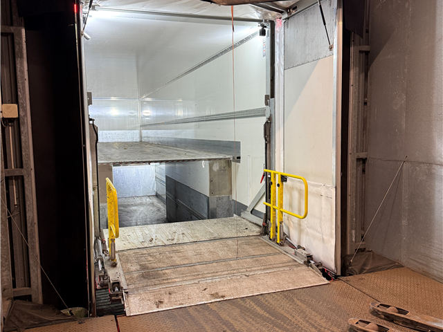 Burgers 13,60 meter Dobbeltdækker Trailer - 55 x EUR Pallers Kapacitet.