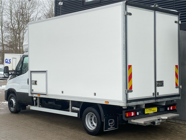 Iveco 70C21A8H/P 8 pallers