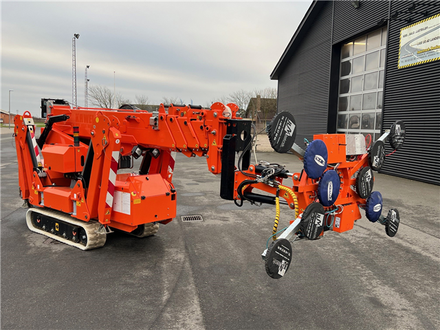Jekko Minikran SPX527 med spil, fly-jib og glasmanipulator