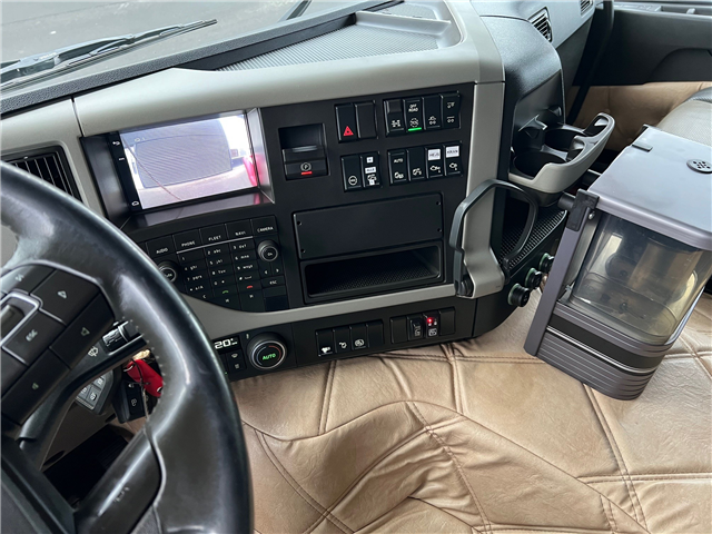 Volvo FM500 Globe Hiab X-Hipro 302 E6 kran og Sawo hejs