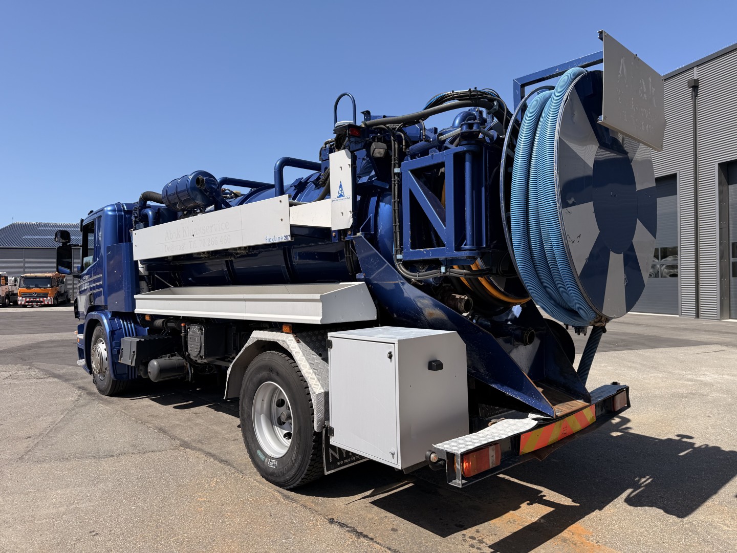 Scania P310 4x2 Hvidtved Larsen Flexline 207