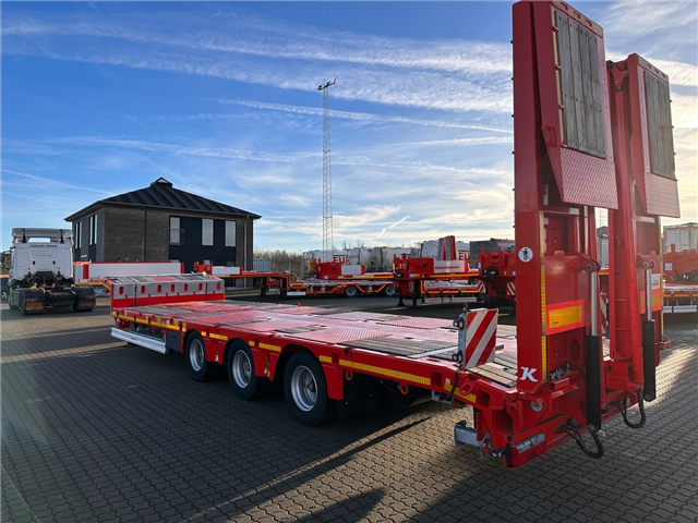 Kässbohrer SLA HS-3, udtrækkelig Maskintrailer