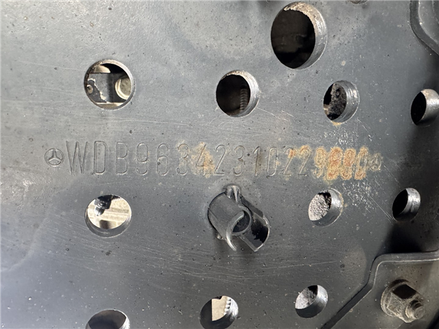 Mercedes Actros 2543 6x2/2 Euro 6