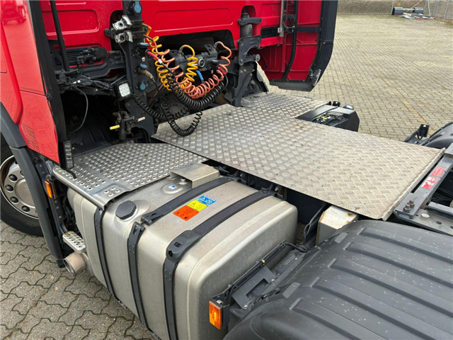 Scania R 450 A6x2/4NB