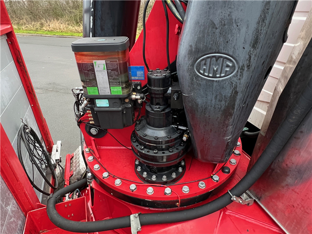 Scania R580 8X2*6 HMF 6020 OK6 + Jib