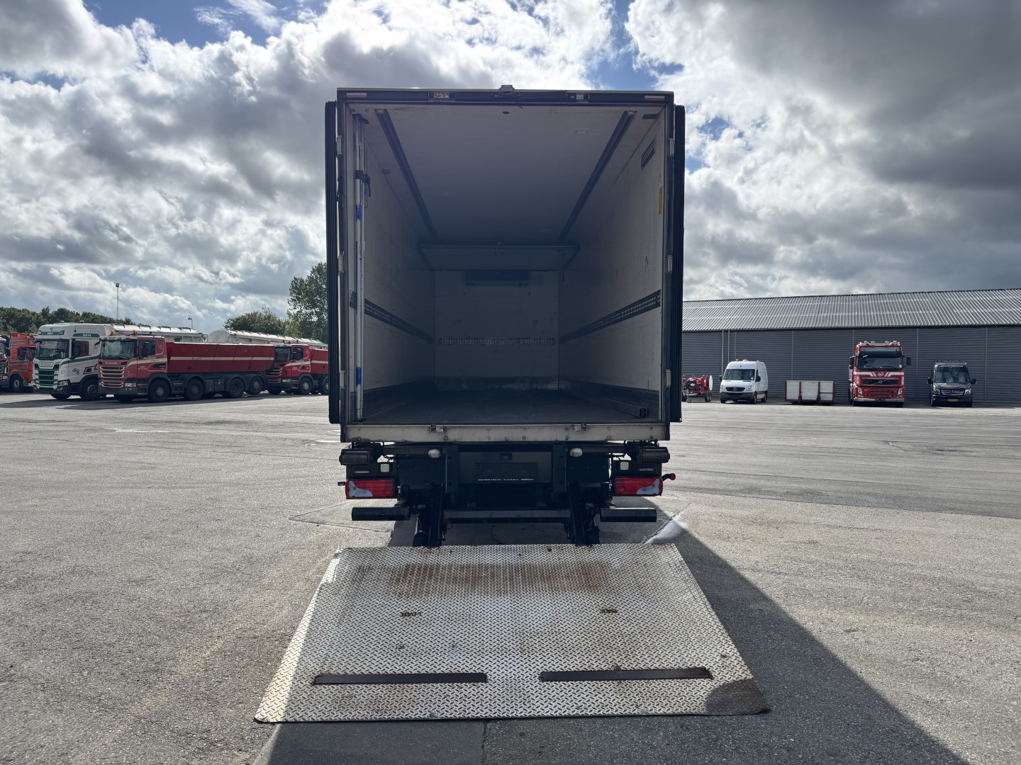 MAN TGM 18.290 4x2 Carrier Supra 1250 Nordic