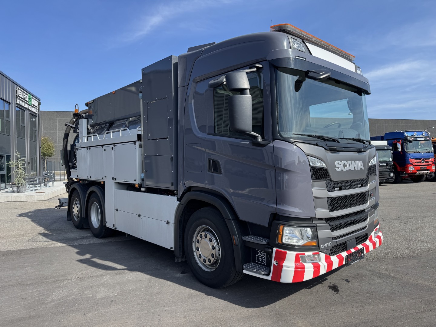 Scania G410 6x2*4 Bucher Flexline 309