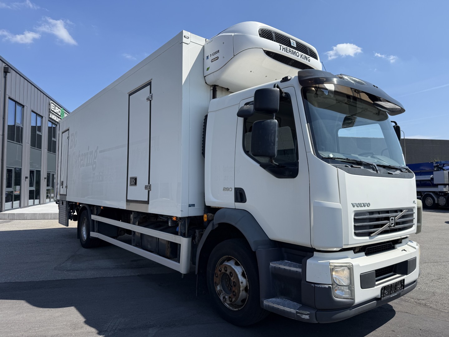 Volvo FL290 4x2 ThermoKing T1200-R Euro 5