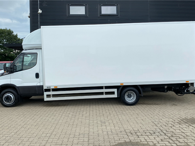Iveco 70C21HA8 - 12 pallers
