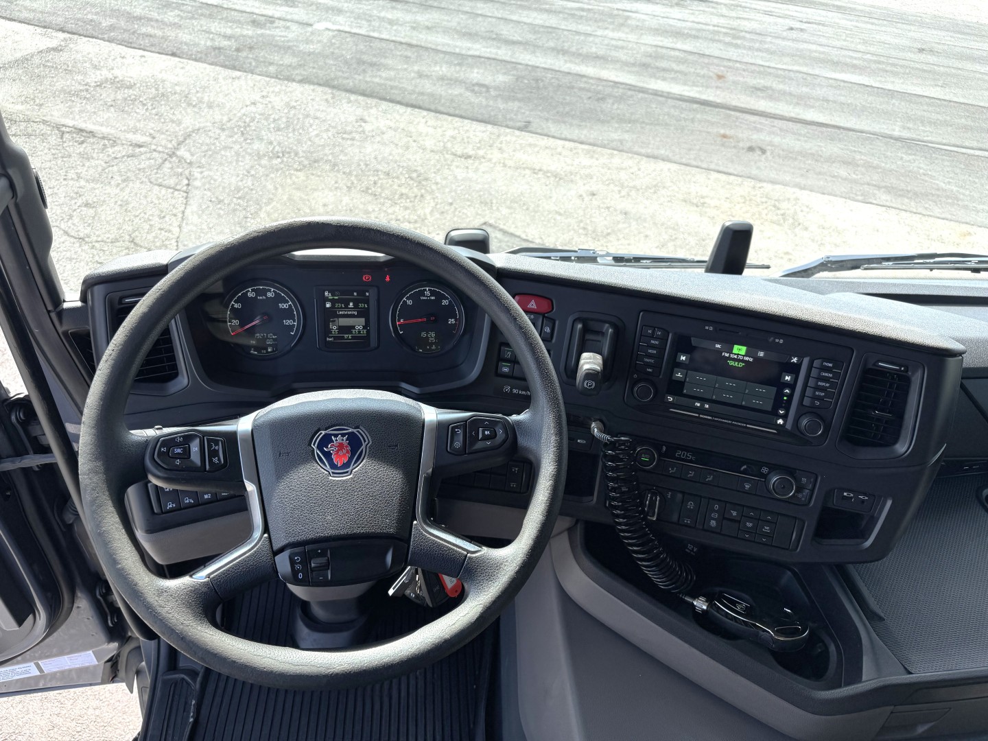 Scania G410 6x2*4 Bucher Flexline 309