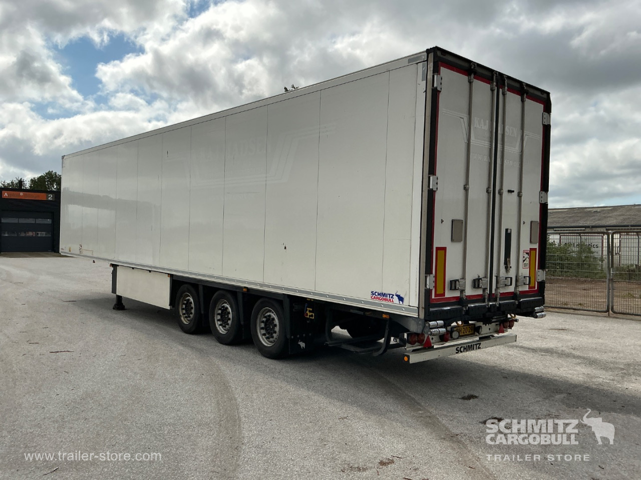 Schmitz Semi Reefer Meat hanging system