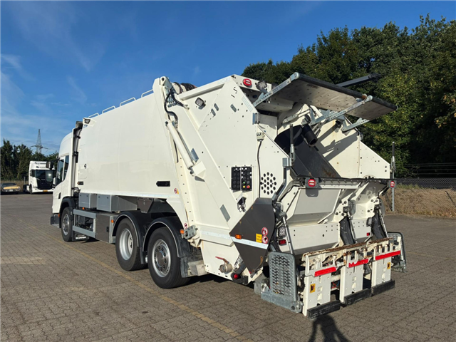 Scania L 280 B6x2*4NB - NTM skraldebil