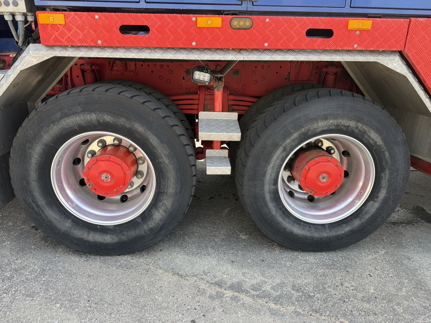 Mercedes Actros 4151 V8 8x8 Hvidtved Larsen RECycler 410