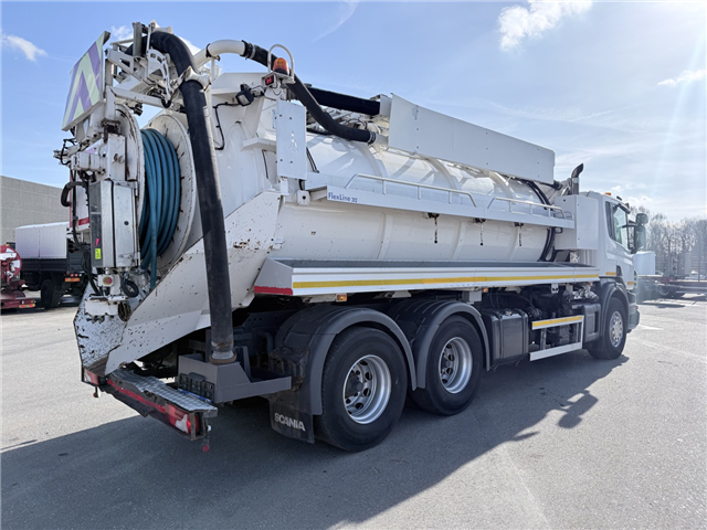 Scania P360 6x4 Hvidtved Larsen FlexLine 312