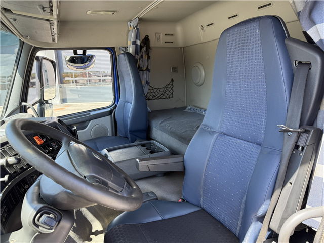 Volvo Volvo FM420 EEV 6x2*4 Interconsult 12.700 l. Rustfri