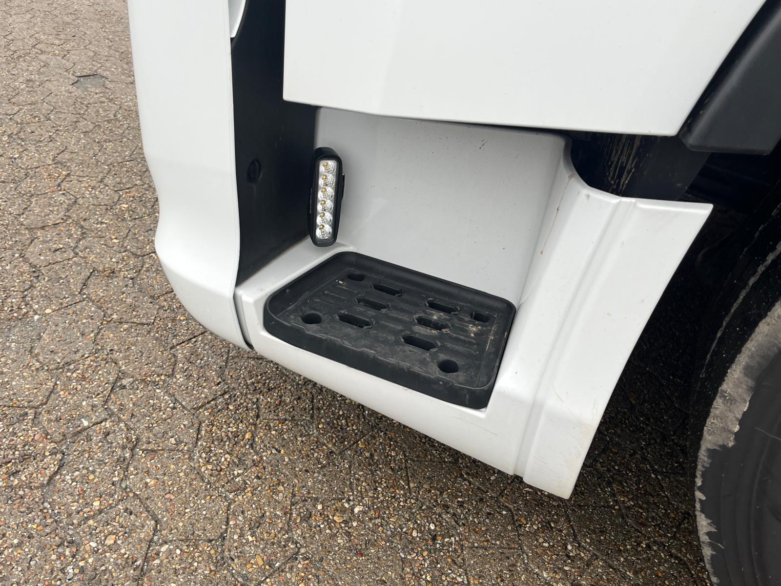 Iveco NY IVECO S-WAY 500Hp Twinster trækker opbygget