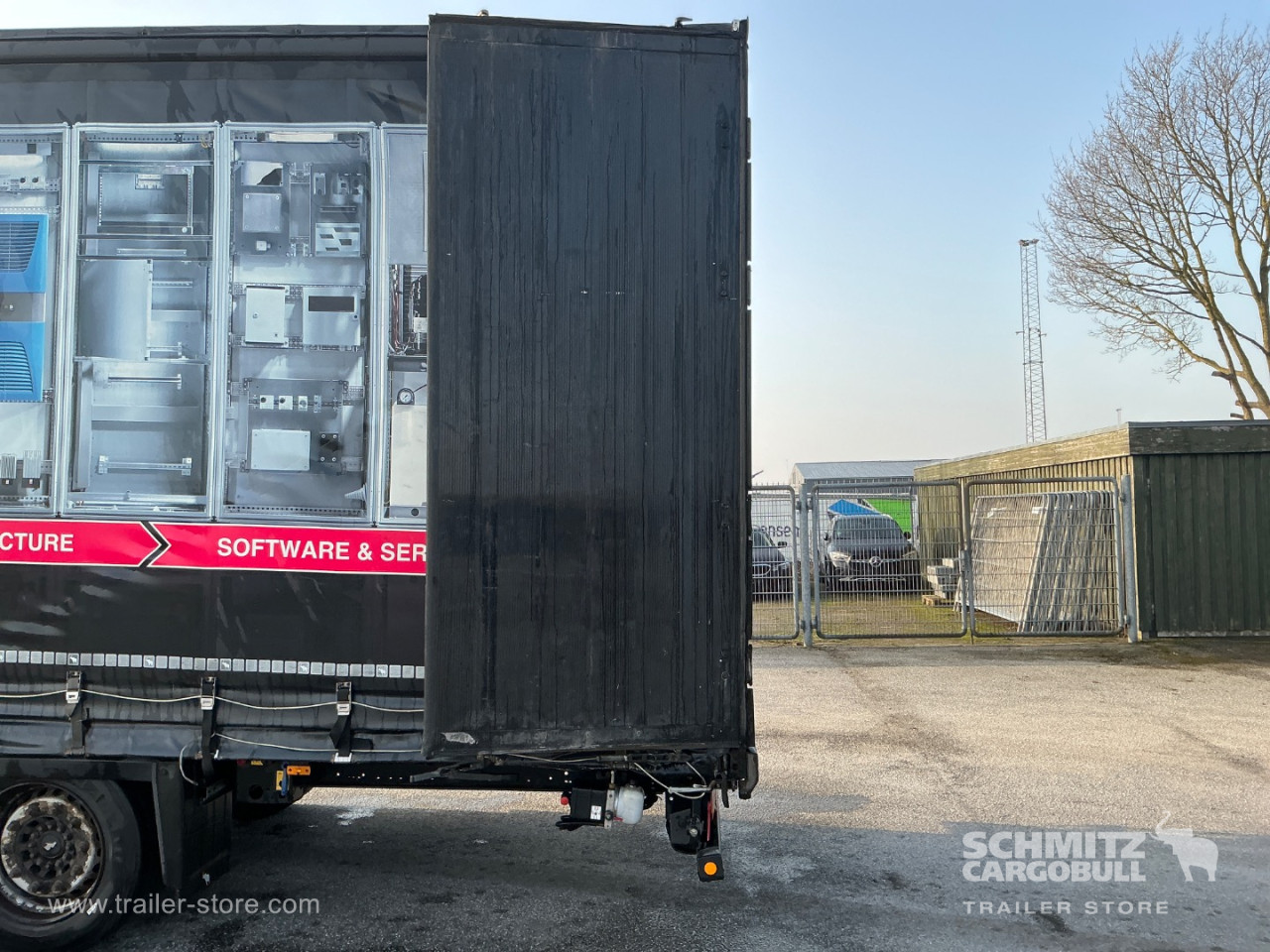 Schmitz Semi Curtainsider Mega