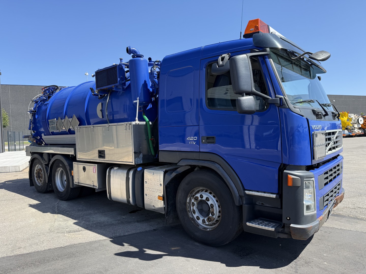 Volvo Volvo FM420 EEV 6x2*4 Interconsult 12.700 l. Rustfri