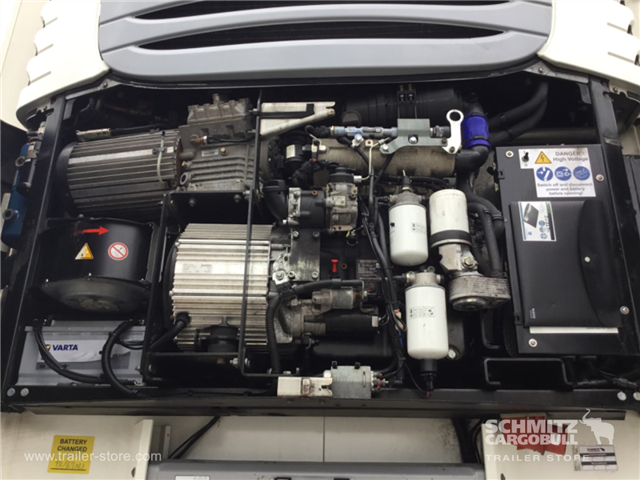 Schmitz Semi Reefer Meat hanging system