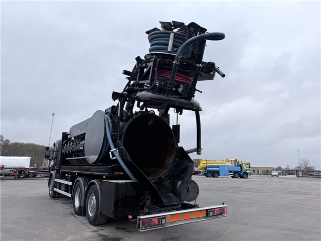 Scania P410 6x2*4 Hvidtved Larsen Flexline 312 ADR