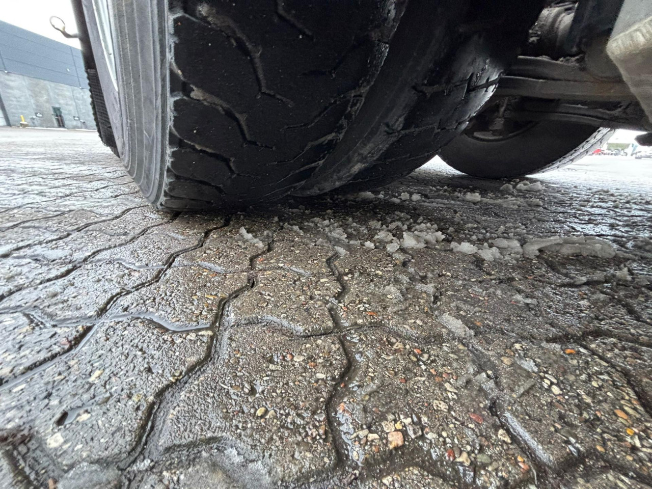 Scania R 520 A6x2NB Hydraulic