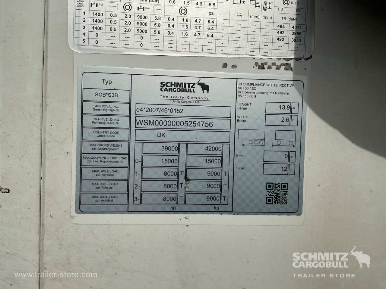 Schmitz Semi Reefer Meat hanging system