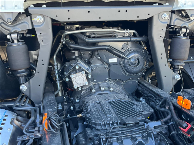 Iveco X-Way AS350X50 Y/FS 8x4 1+3