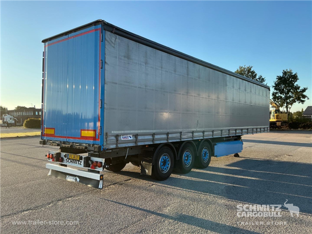 Schmitz Semi Curtainsider Standard