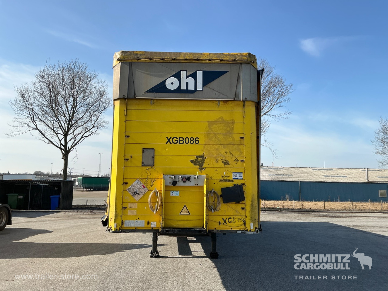 Schmitz Semi Curtainsider Mega