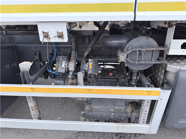 Scania P360 6x4 Hvidtved Larsen FlexLine 312