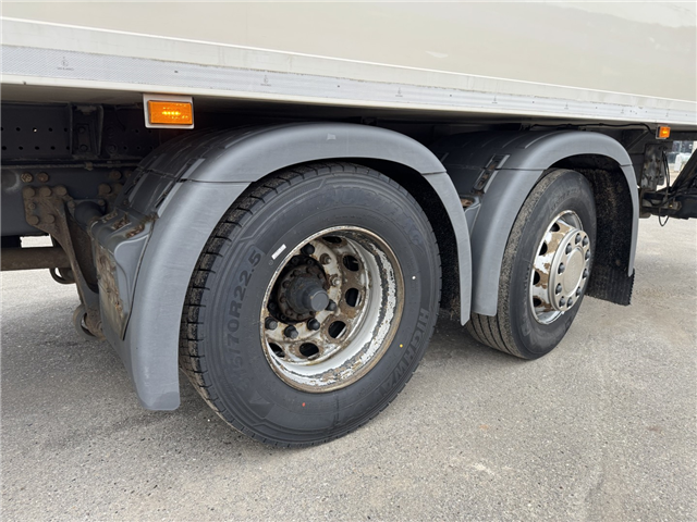 Scania P320 6x2*4 Carrier Supra 1250 Mt 9.90 m. kasse