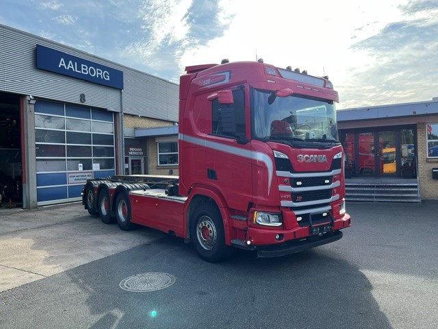 Scania R530